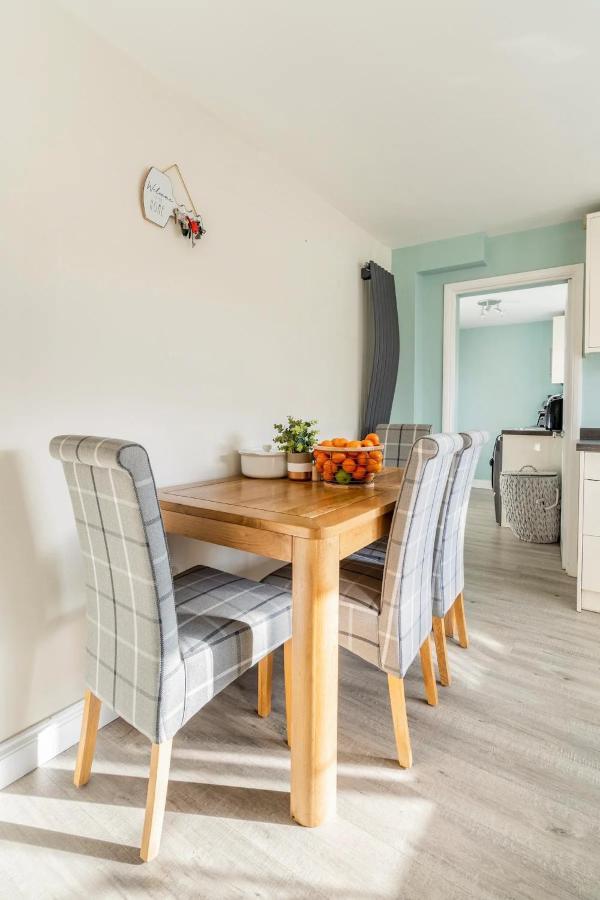 Homestay Ori's Hut Luton (Bedfordshire)